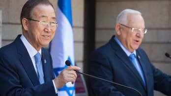 Israeli police attacked by Palestinians at holy site