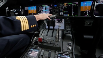 Pilotless planes? No thanks, say more than half of travelers