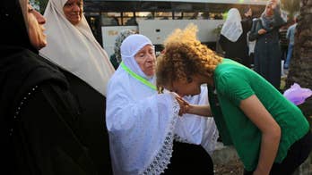 Egypt opens Gaza border crossing for Muslim pilgrimage