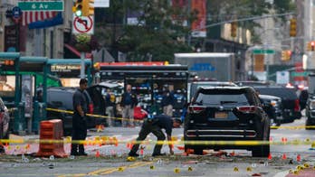 Governor: No apparent link between NY blast, overseas terror
