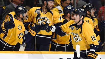 Predators score 3 in 1st, beat Blackhawks 5-1; Patrick Kane pushes points streak to 24 games