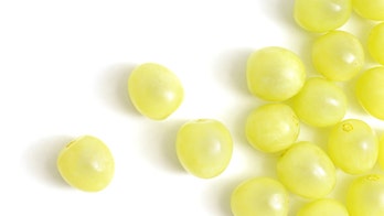 Toddler chokes to death on grapes