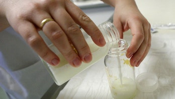 Wal-Mart Pulls Formula After Baby Dies in Missouri