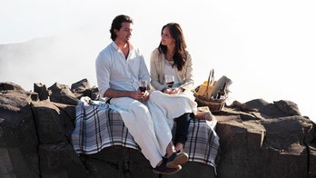 ‘The Bachelorette’ recap: Des takes the guys to Portugal, predictable suitor sent home