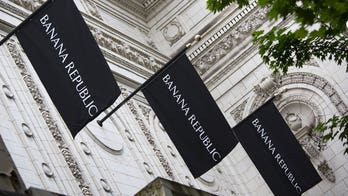 Banana Republic customers threaten to boycott after discounted orders are canceled
