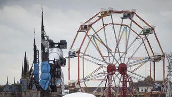 Inside Banksy's 'Dismaland‘ bemusement park