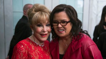 Barbara Eden, Rosie O'Donnell strut their stuff on the runway