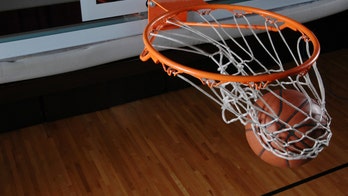 College basketball player to return to court after focusing on mental health