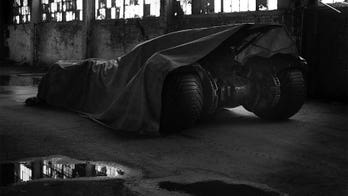 Ben Affleck's Batmobile teased in tweet