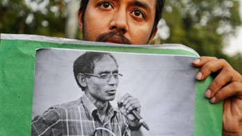 Bangladesh detains 1,600 suspected radicals to end attacks