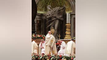 Pope urges the faithful to help youth find purpose