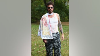 Billy Ray Cyrus to star in new CMT scripted series 'Still the King'