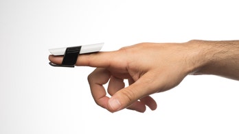 'Bird' gadget lets you control a drone with your finger