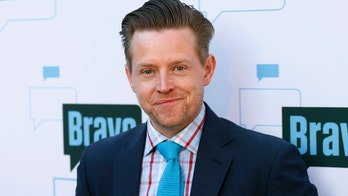 Chipotle hires 'Top Chef' winner Richard Blais to 'fine tune' its new burger restaurant