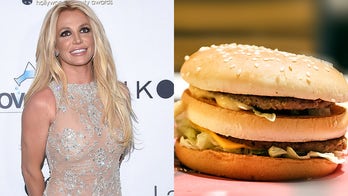 Britney Spears prefers McDonald's 'small burgers' on tour