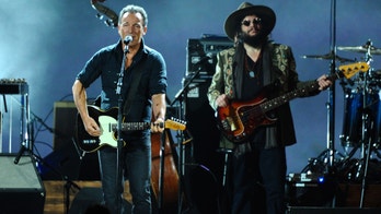 Bruce Springsteen performs for nearly 4 hours in New Jersey