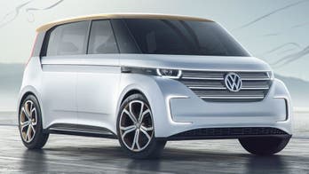 Volkswagen Budd-e Concept at CES: Microbus goes all-electric