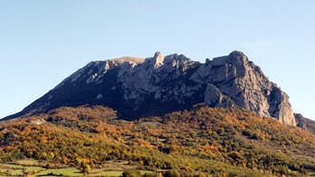 Tourism booming at towns believed to offer Mayan apocalypse protection