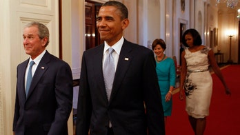 ӣ����Ƶ Poll: More voters like Bush than Obama (& even more like Clinton)