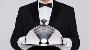 California hotel will deliver 10-pound doughnut to your room