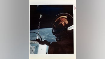 Buzz Aldrin reminds us he took the first space selfie on #NationalSelfieDay