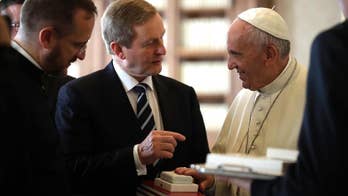 Pope confirms 2018 visit to Ireland, prime minister says