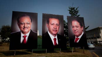 Pakistan orders 400 Turks to leave ahead of Erdogan's visit