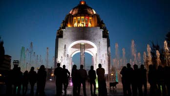 Moody's puts Mexico on 'negative' outlook, keeps A3 rating
