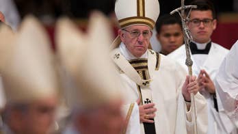 Pope washes feet of Muslim refugees on Holy Thursday, says 'We are brothers'