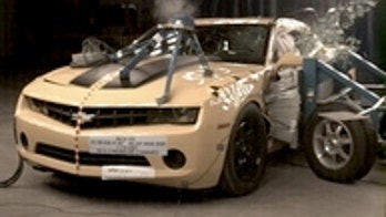 Chevrolet Camaro Aces Crash Test