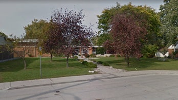 Ex-Catholic school teacher sentenced to 1 year in jail for sexual relationship with teen