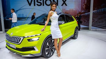 Need for 'car girls' at auto shows questioned