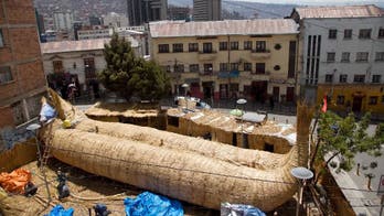 American sets to cross Pacific in reed boat, reach Australia