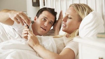 Nearly 1 in 10 Americans use smartphones during sex