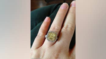 Kelly Clarkson and Other Stars With Yellow Engagement Rings