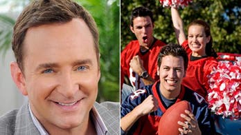 Style guru Clinton Kelly gives tips on how to throw a sweet tailgate party