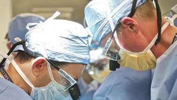 Surgeons perform kidney transplant without need for dialysis