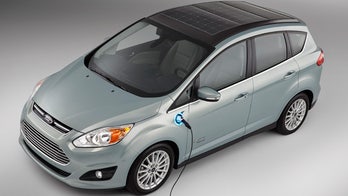 Ford to unveil solar hybrid concept car at CES