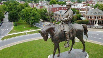 Virginia governor bans demonstrations at Robert E. Lee monument