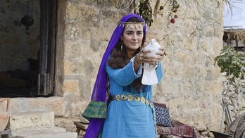 Cote de Pablo in 'The Dovekeepers': Women of Masada 'rebels of their time'