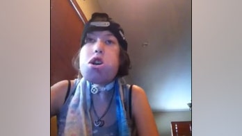 Girl with rare face tumor stands up to her bullies by singing