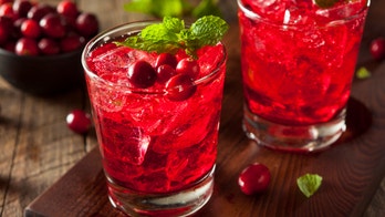 Cranberries squashed as folk remedy for urinary infections