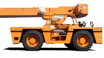 Crane, flatbed truck needed to move 1,000-pound Rhode Island man