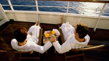 A brief guide to mainstream cruise line loyalty programs