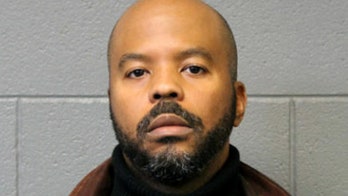 Chicago cop charged with sexually assaulting suspect in custody