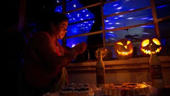 Halloween parties become a new trend for young Cubans