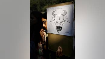 Indian police: Mob kills Muslim man who was transporting cow