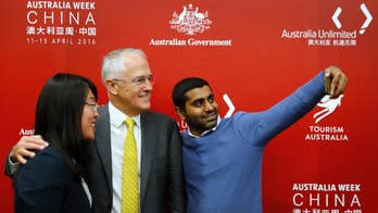 Australia PM hails China trade ties on visit