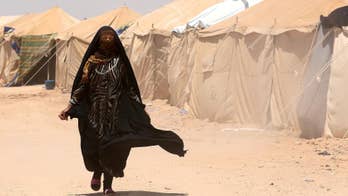 Iraq detains men fleeing IS-held Fallujah, raising tensions