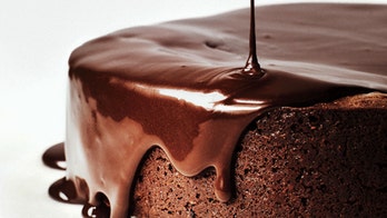 Want to avoid munching on unhealthy foods? Serve yourself